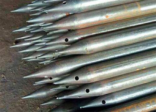 镶黄隧道钢花管现货